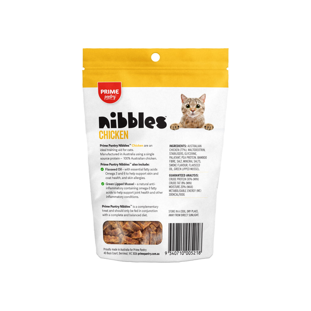 Prime100 Pantry Nibbles Chicken cat treats 40 g pouch, back with ingredients and guaranteed analysis